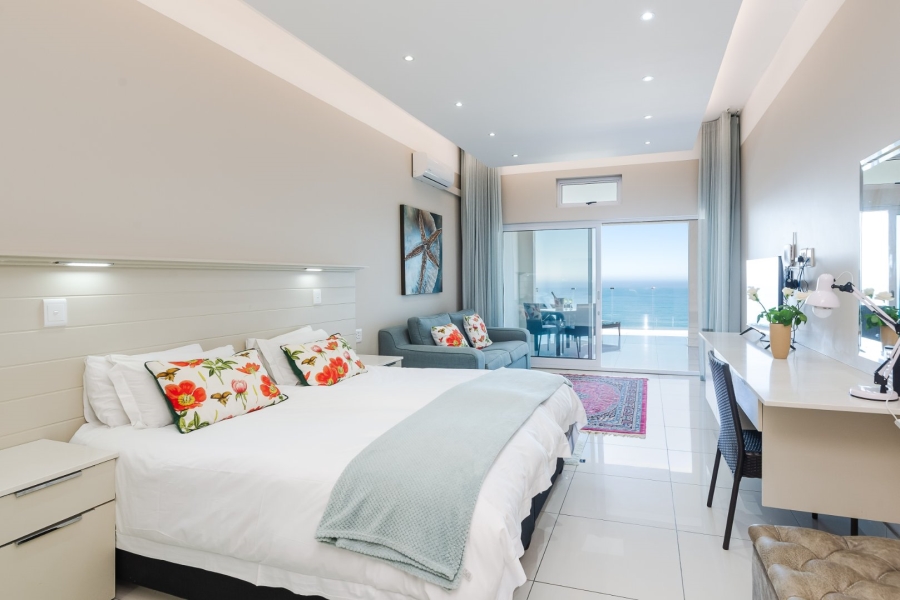 11 Bedroom Property for Sale in Camps Bay Western Cape
